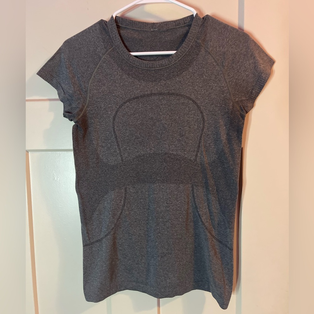 COPY - Lululemon Swiftly Tech Shirt